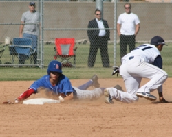 Los Alamitos boys baseball team splits Sunset series with Marina