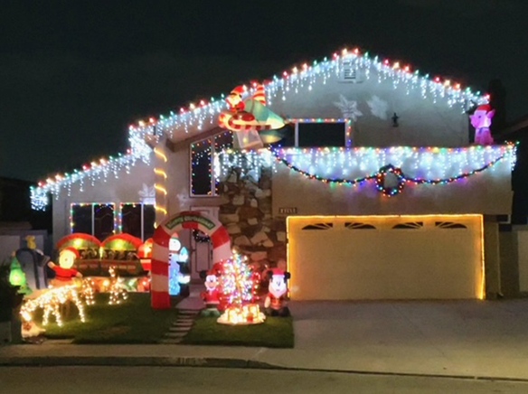 And the College Park East Holiday Lights Contest winners are …