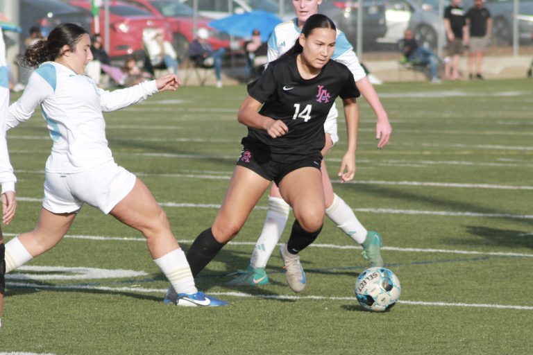 Griffins soccer getting defensive in early play